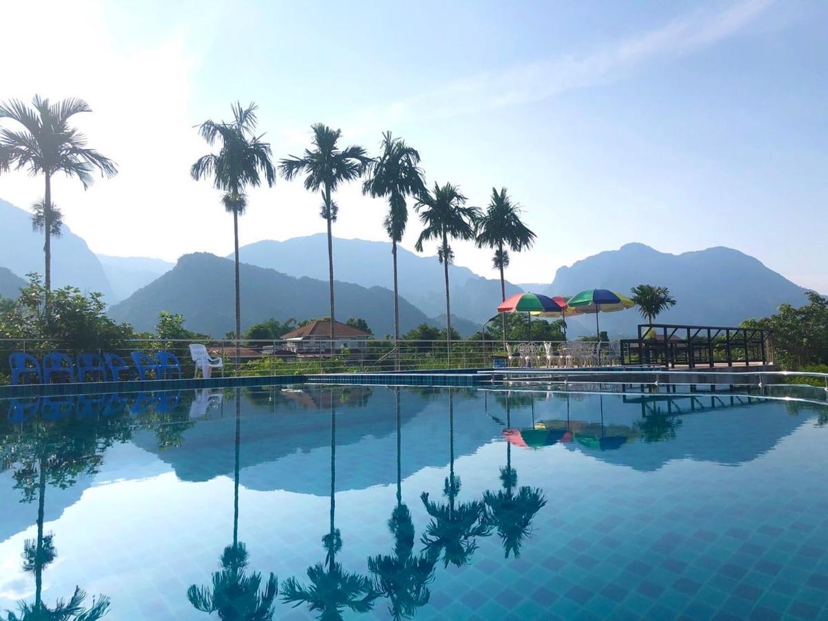 Oyo 416 Golden Nakara Resort Maesai Mae Sai Eksteriør billede
