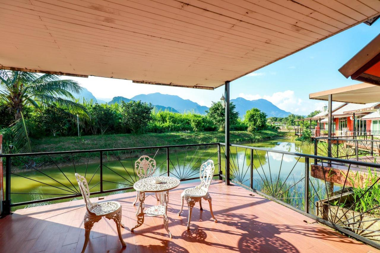 Oyo 416 Golden Nakara Resort Maesai Mae Sai Eksteriør billede
